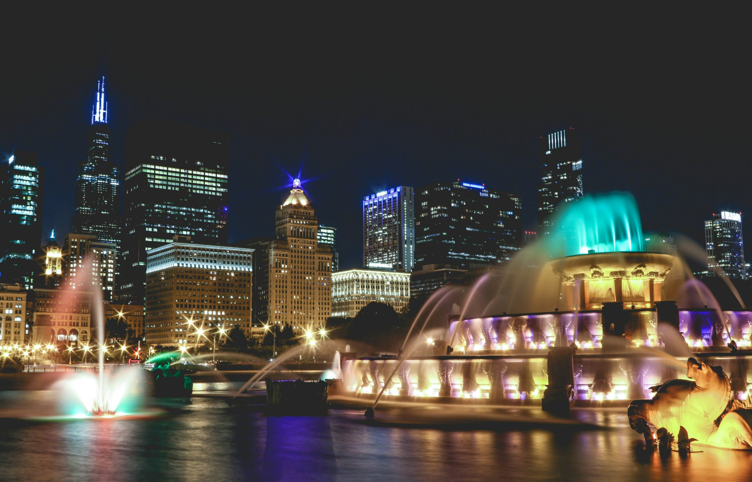 Chicago fountain at night