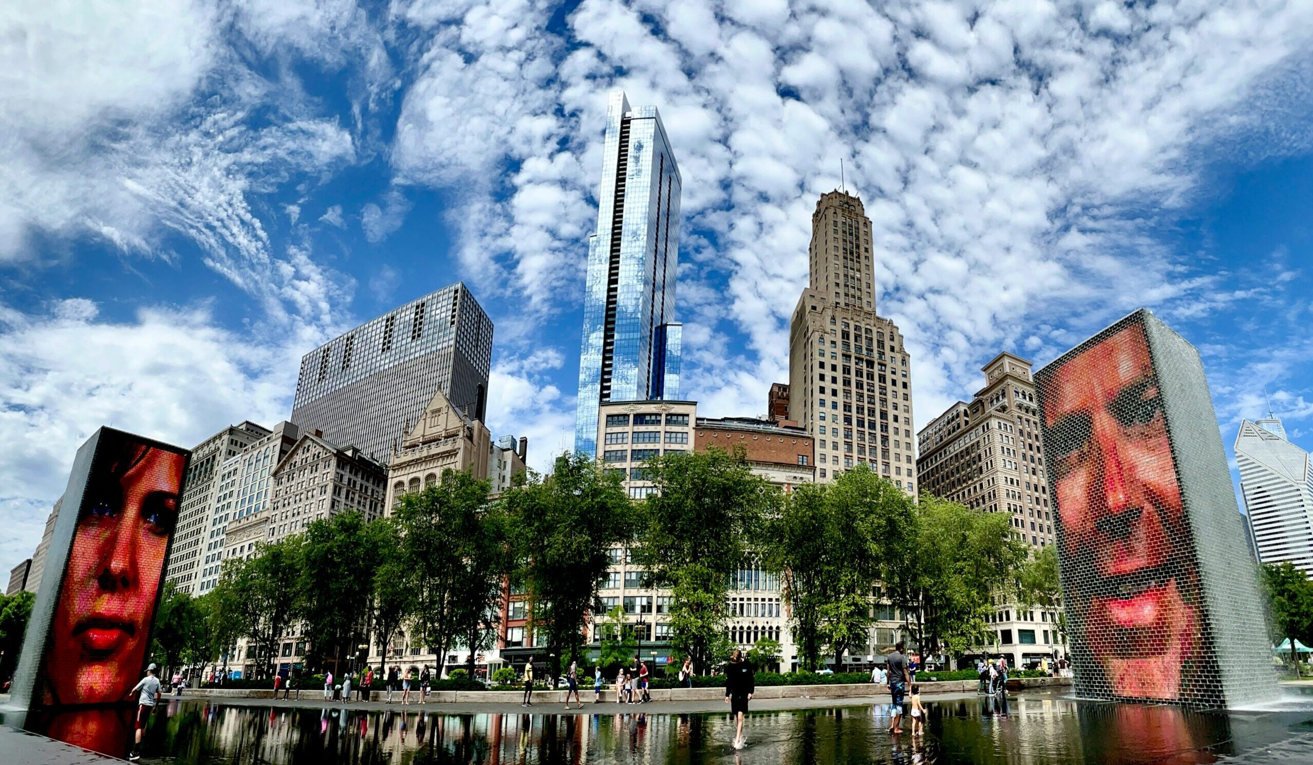 Chicagoland has a nearly $1 trillion economy and a wave of projects beginning to reshape city.